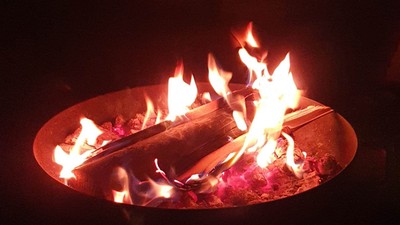 Lagerfeuer.jpg